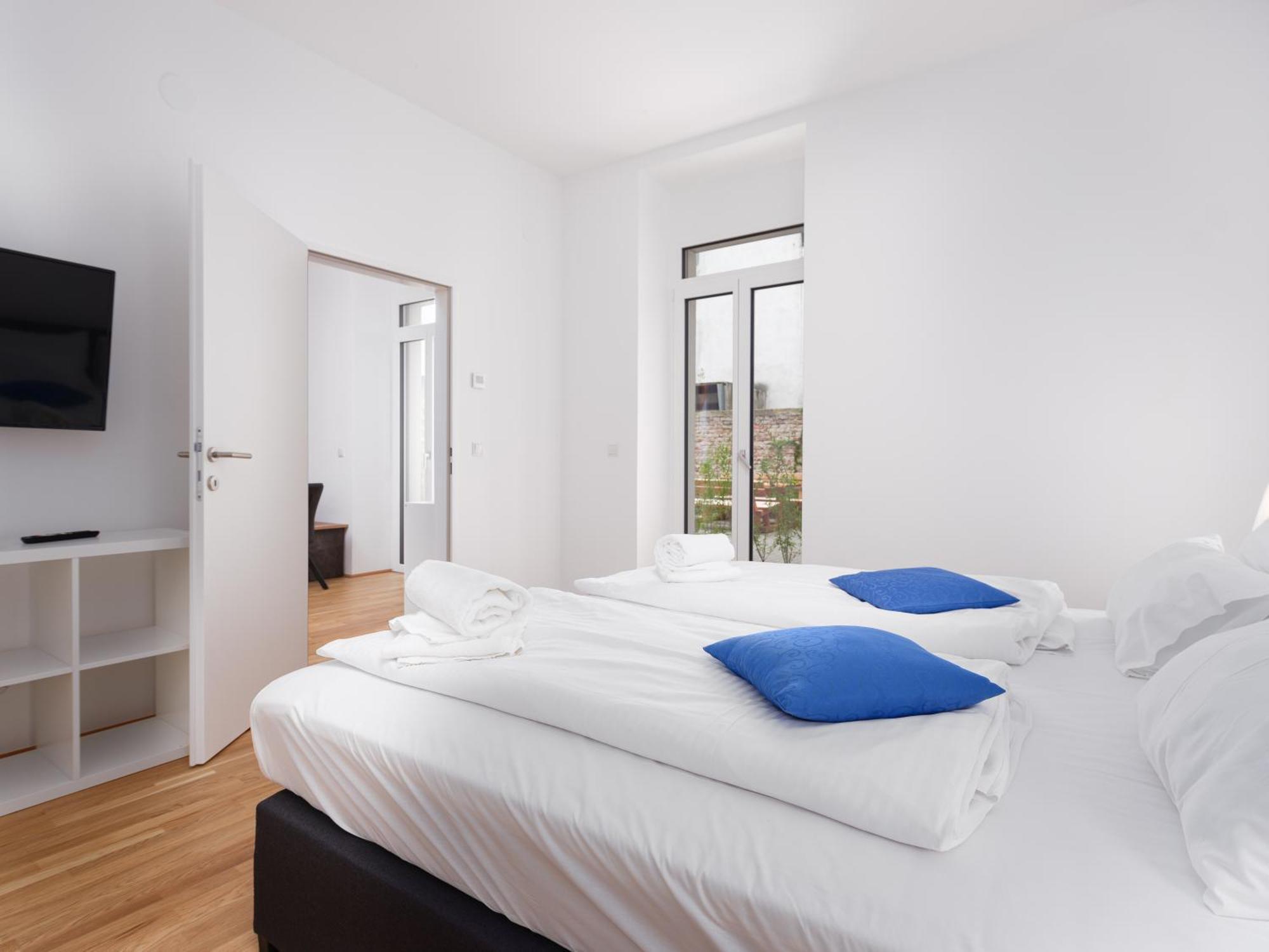 Apartment Next To Schoenbrunnpalace Close To Public Transport - Myschoenbrunn Wien